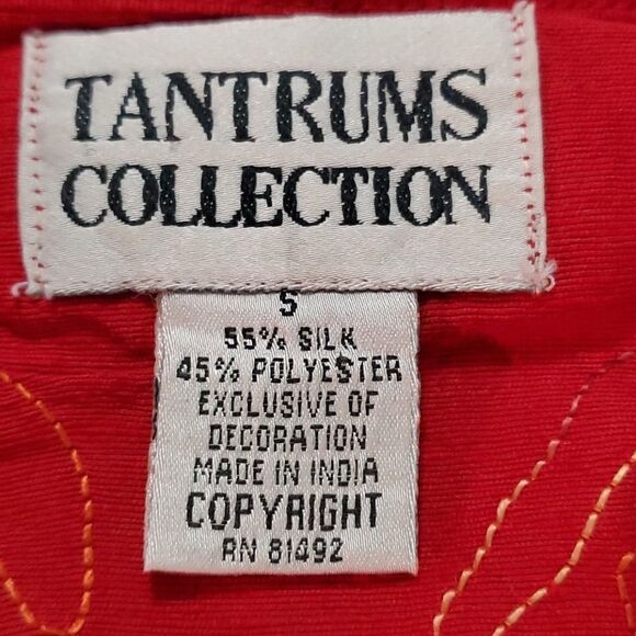 Tantrums collection, Vintagb red‎ top. Small. Great silver buttons. Y2k - Picture 2 of 9